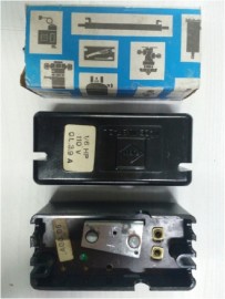 Rel antigo 1/6 110V - rel do refrigerador Ge antigo e outros ( rel quadrado )